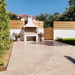 Villa Yakinthi